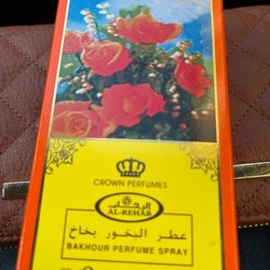 Meet your Posher, Sokhna